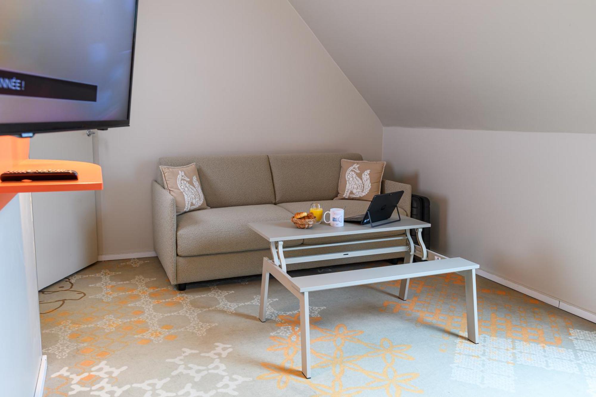 Ibis Styles Tours Centre Hotel Bagian luar foto