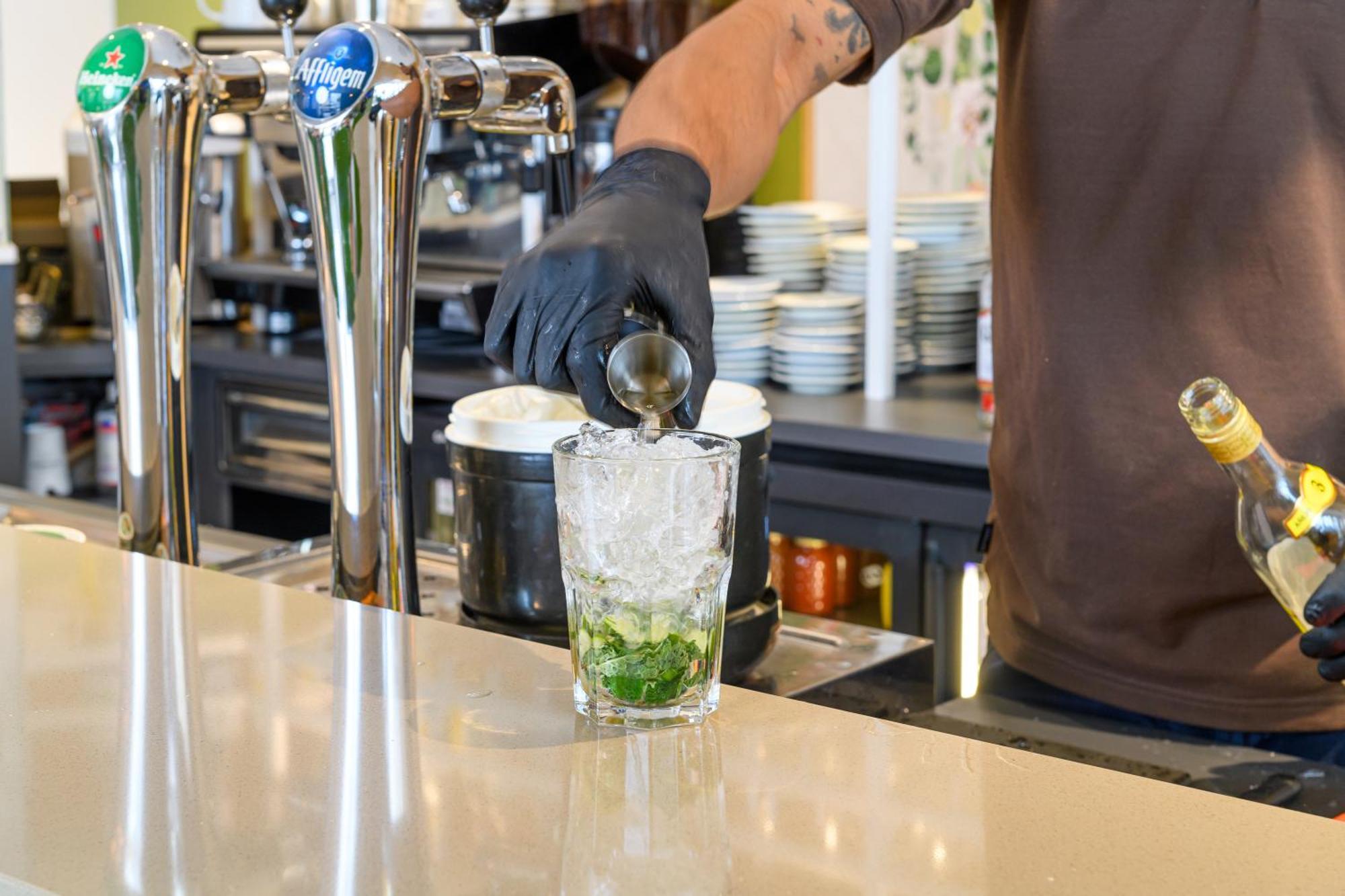 Ibis Styles Tours Centre Hotel Bagian luar foto
