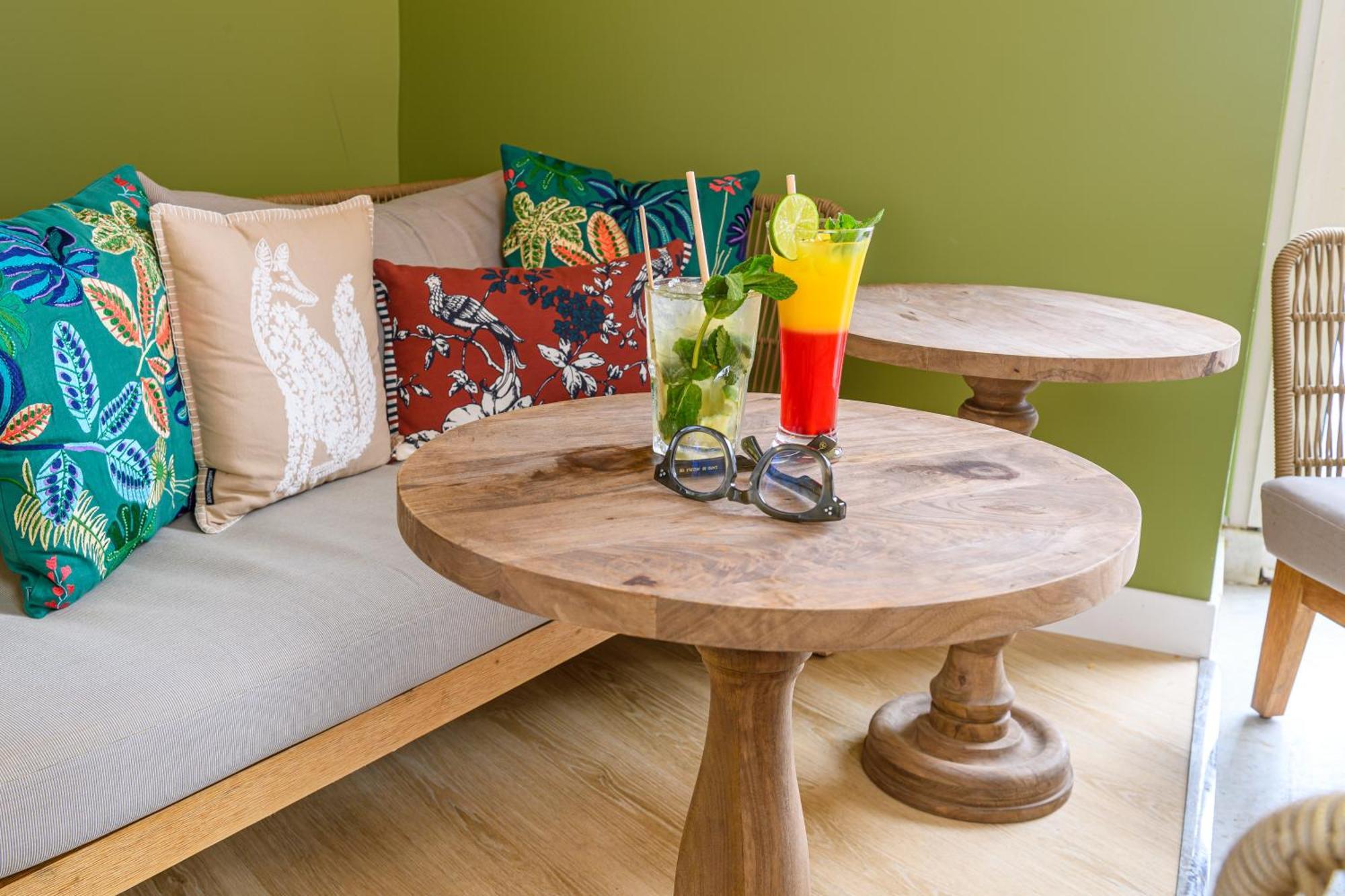 Ibis Styles Tours Centre Hotel Bagian luar foto