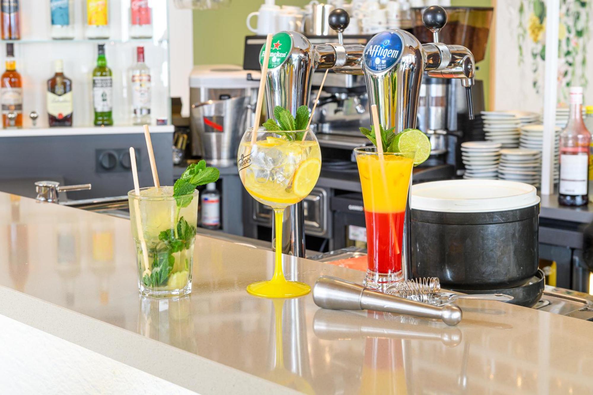 Ibis Styles Tours Centre Hotel Bagian luar foto
