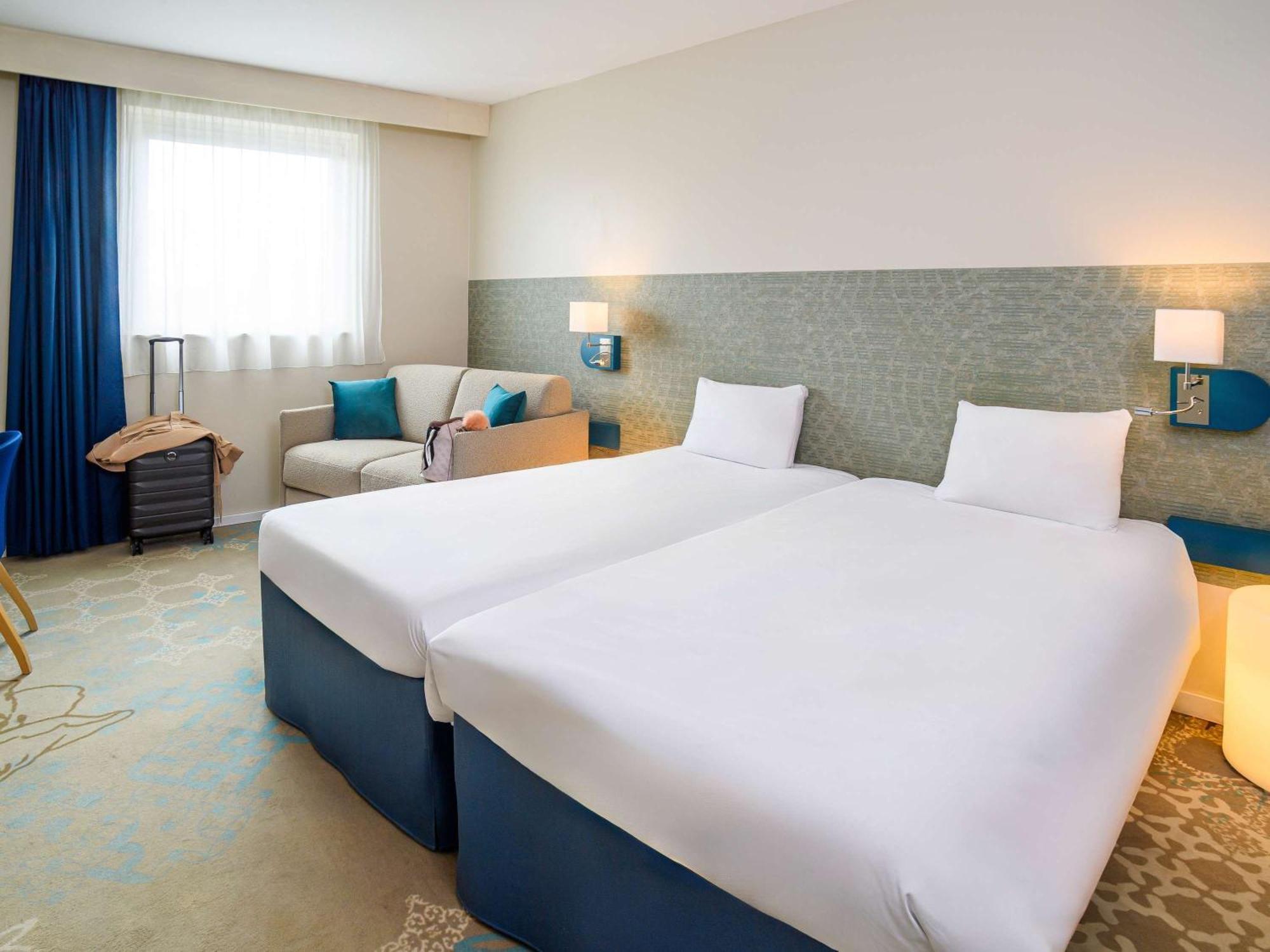 Ibis Styles Tours Centre Hotel Bagian luar foto
