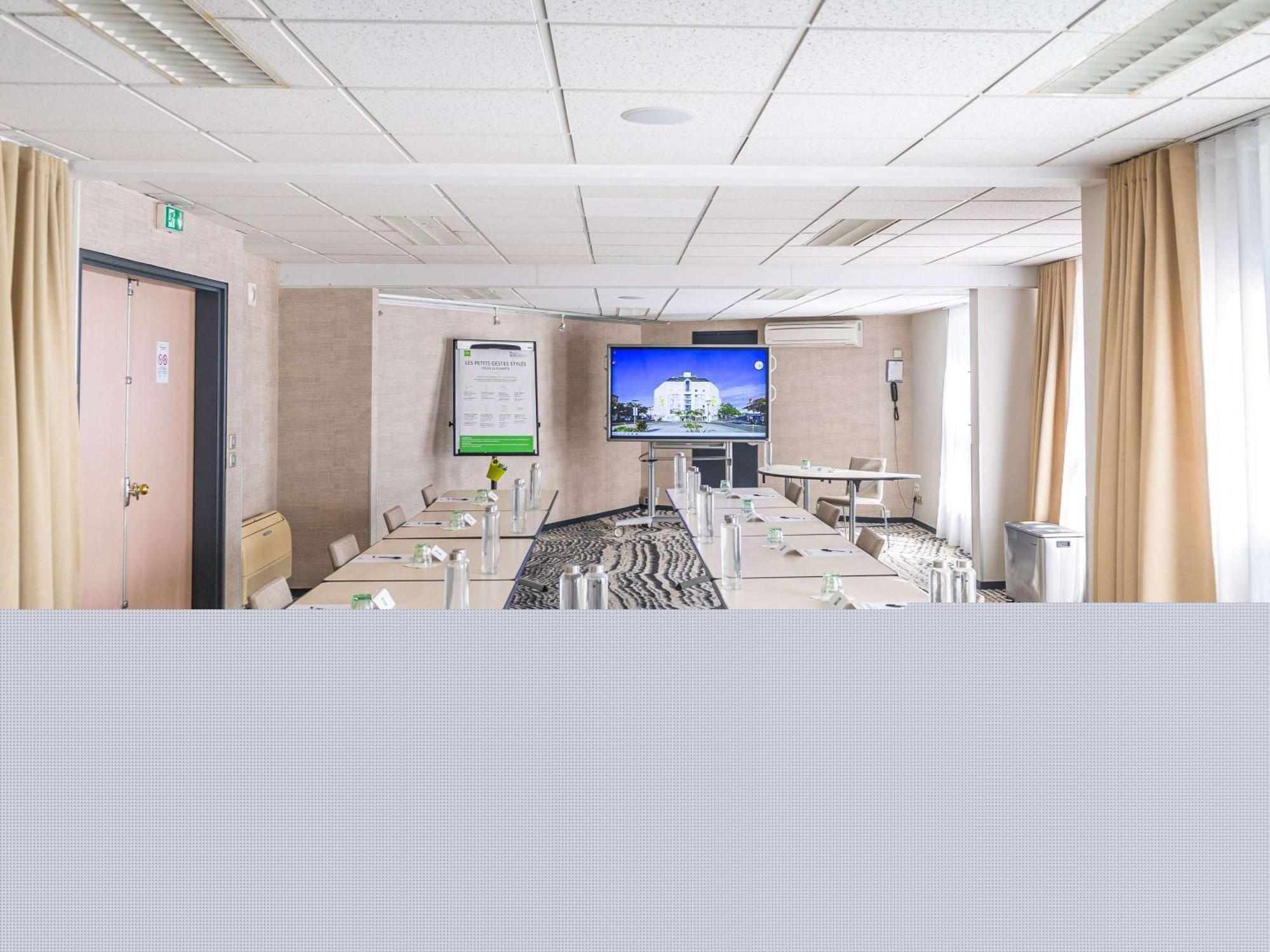 Ibis Styles Tours Centre Hotel Bagian luar foto