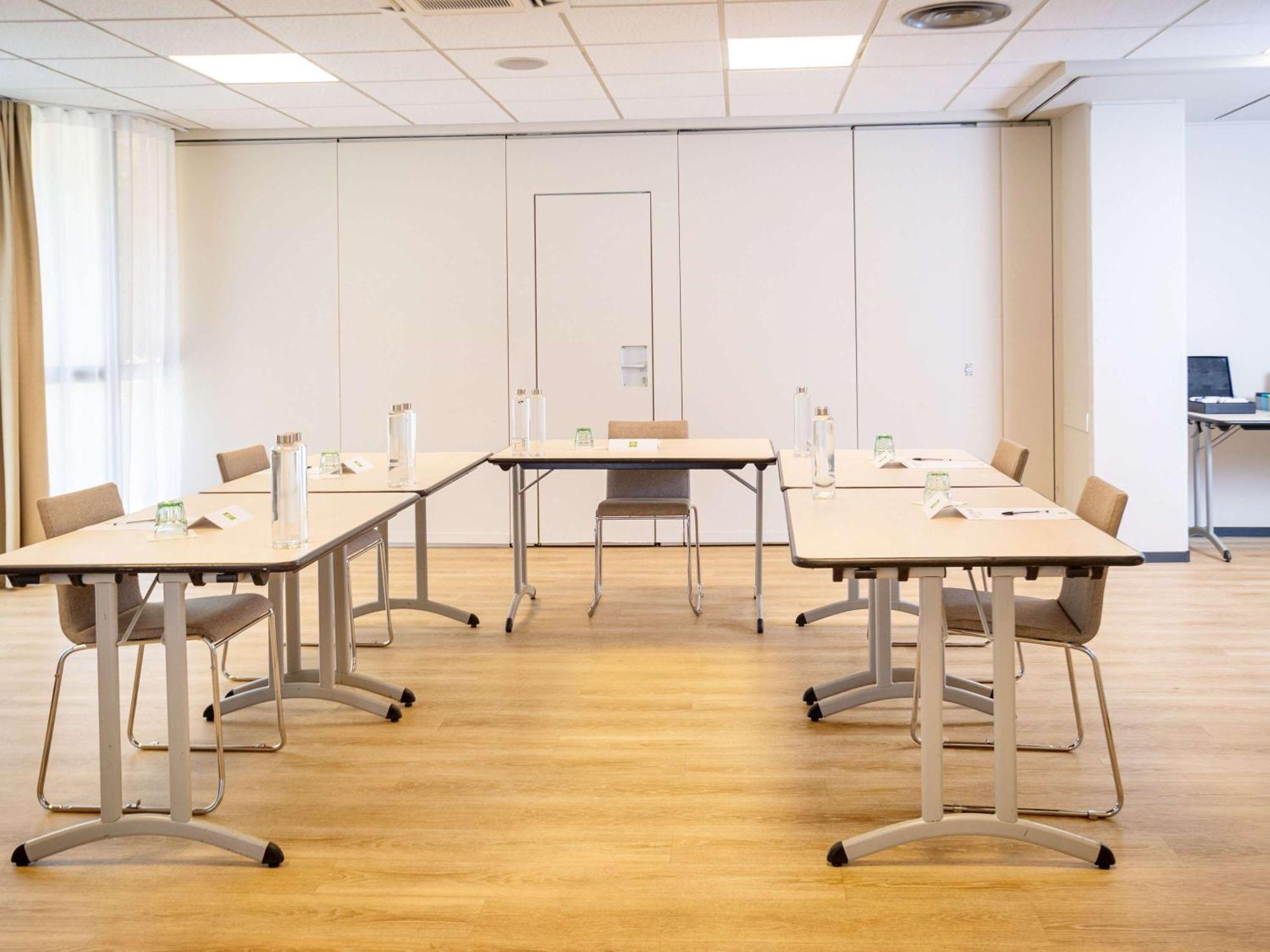 Ibis Styles Tours Centre Hotel Bagian luar foto
