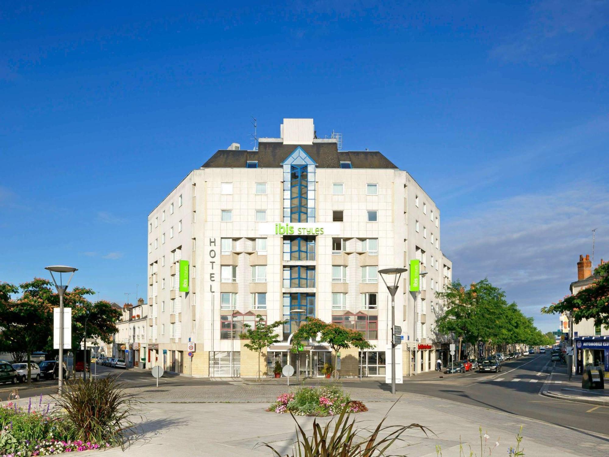 Ibis Styles Tours Centre Hotel Bagian luar foto