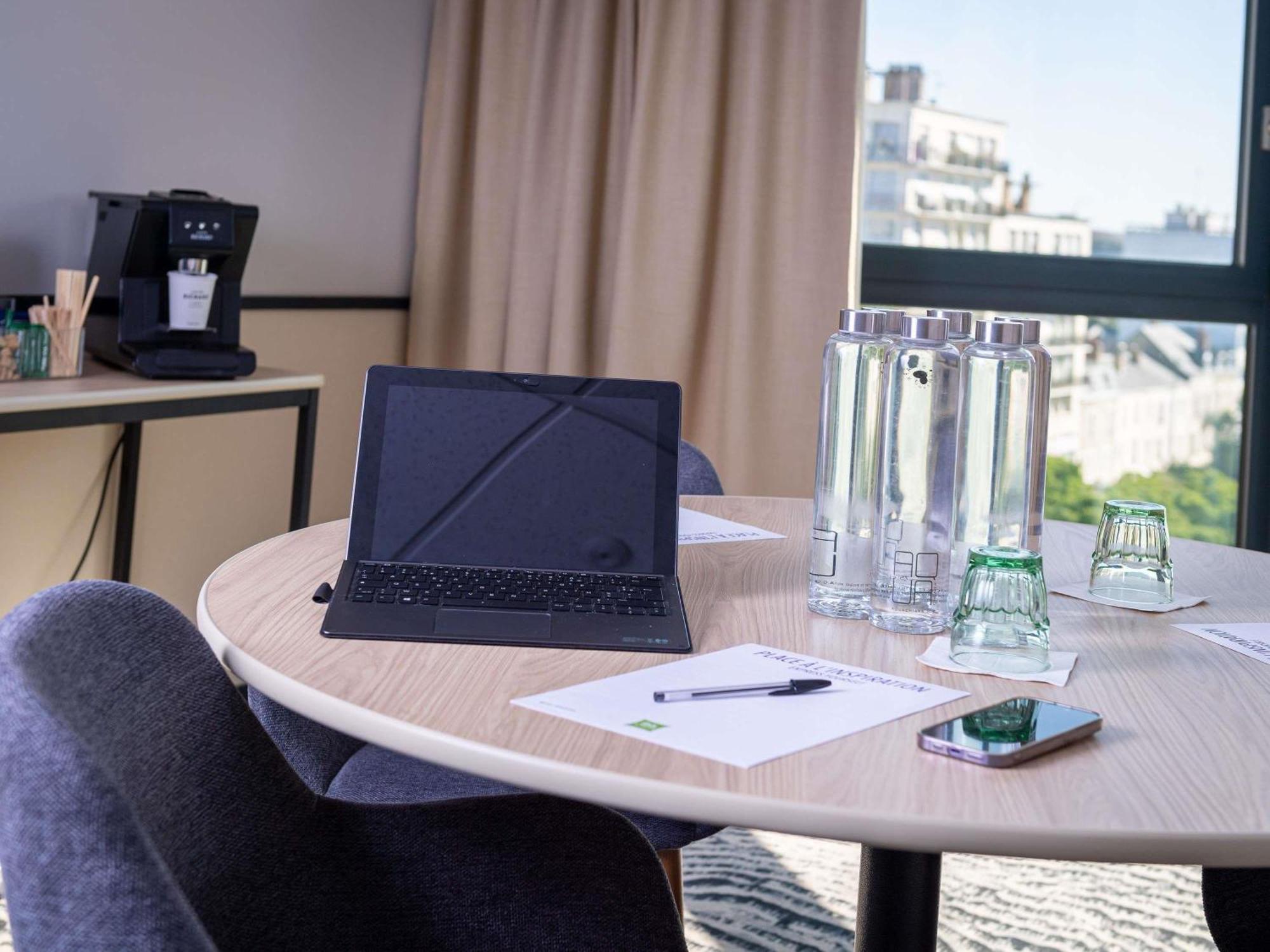 Ibis Styles Tours Centre Hotel Bagian luar foto