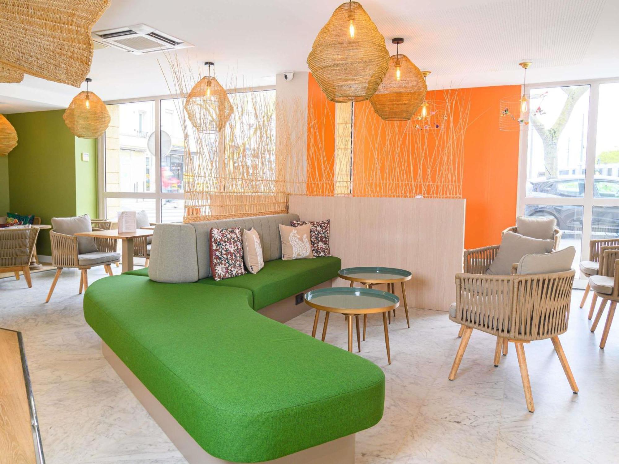 Ibis Styles Tours Centre Hotel Bagian luar foto